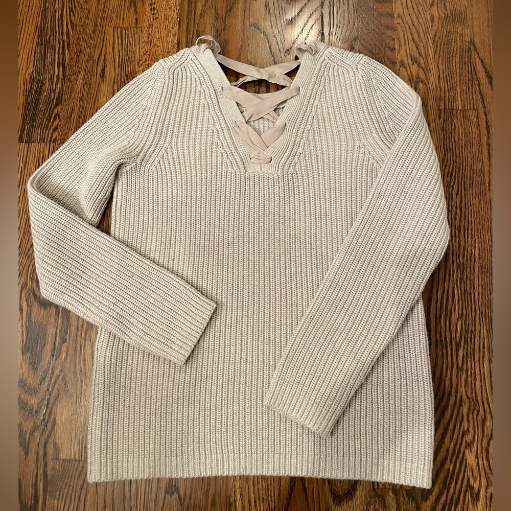 Banana Republic Cable Knit Back ‘V’ Lace-Up Detail Sweater.